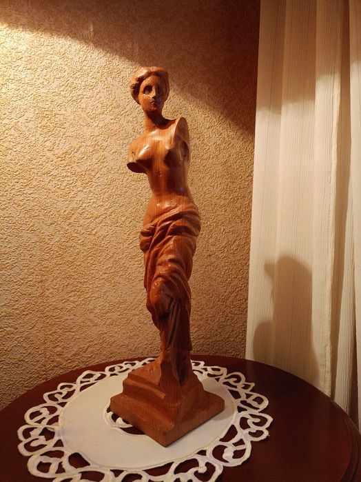 Duża rzeźba Wenus z Milo -lite drewno-rękodzieło.