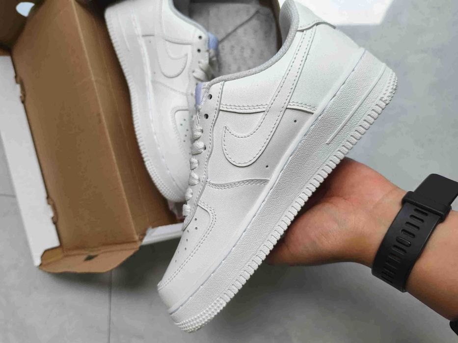 Białe trampki męskie Nike, rozmiar 44