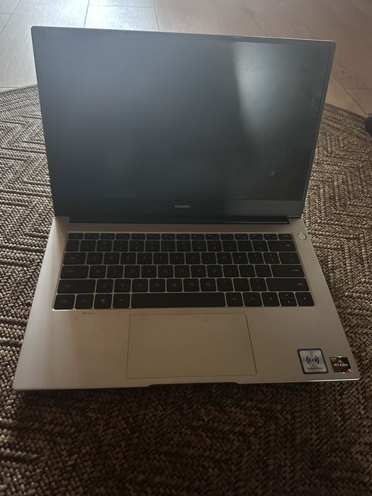 Huawei matebook d14 srebrny