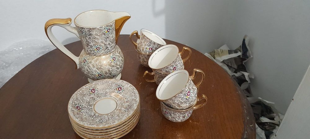 Serviço de café de loiça de Fábrica Sacavém