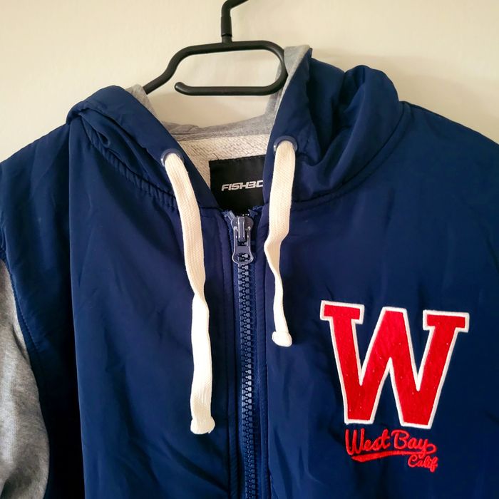 Varsity vibe – sportowa bluza Fishbone, styl college