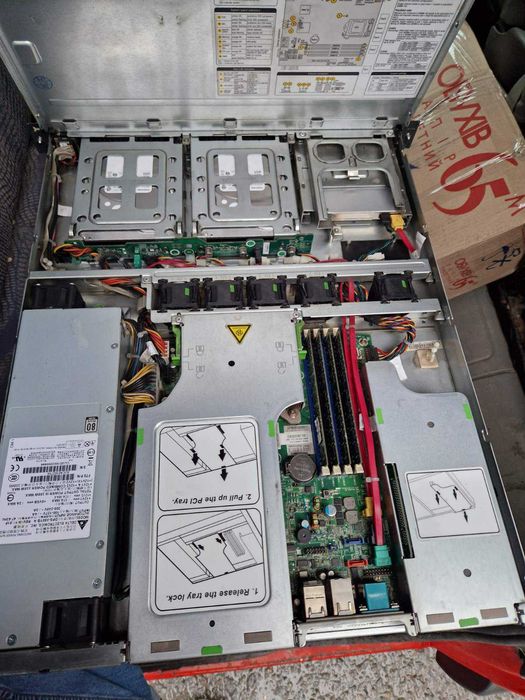 Сервер Fujitsu PRIMERGY RX100 S6 (S26361-K1264-V101)