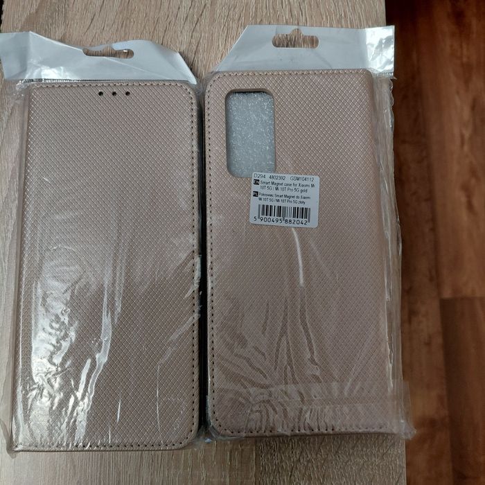 Futerał do smartfon