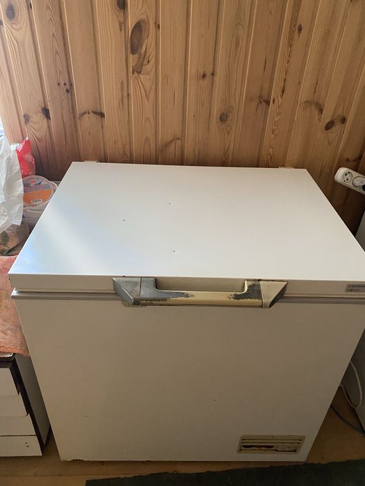 Морозильна камара LIEBHERR GT 2102