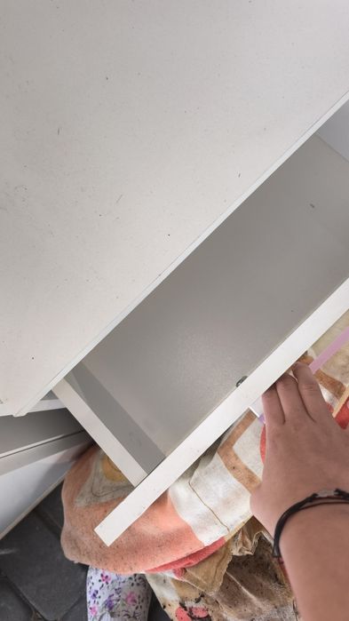 Zestaw mebli plus półka, całość do jutra 400 zl