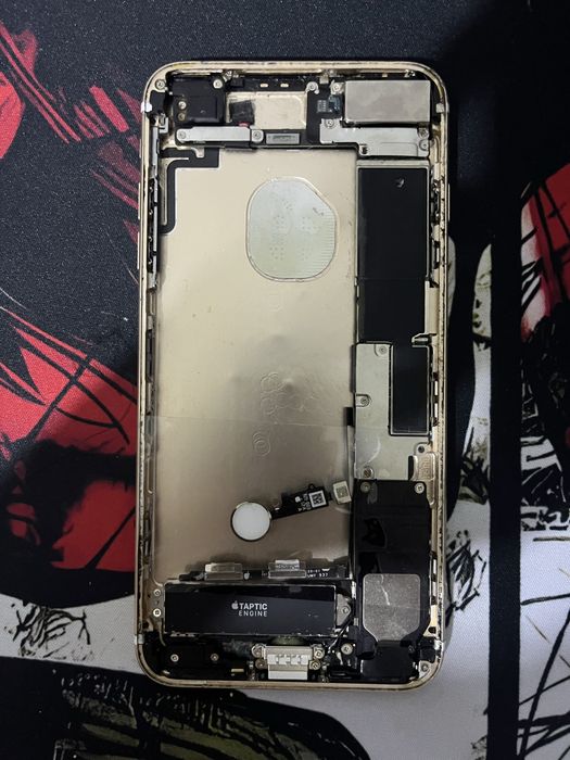 Iphone 7plus на запчастини
