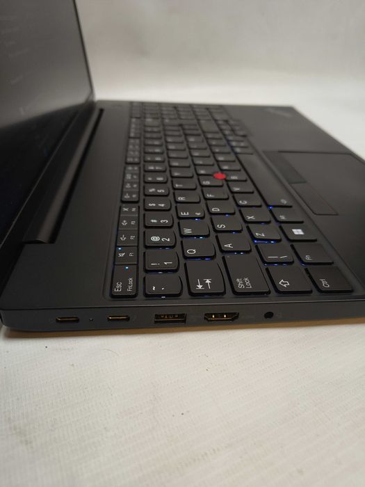 Laptop Lenovo ThinkPad E16 G1 Gen 1 16" Intel Core i5-1335U 16/512 GB