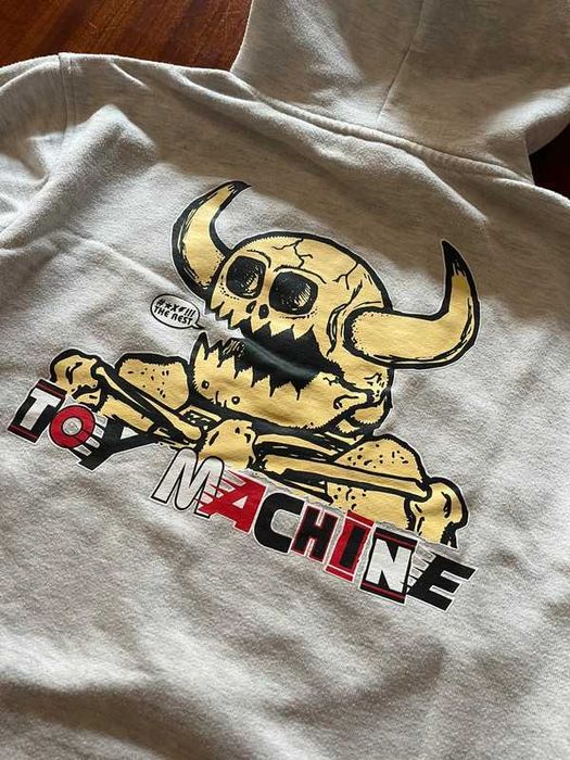 Independent x Toy Machine grey hoodie