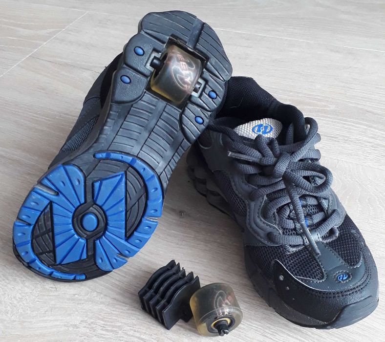 Super buty z rolką butorolki rolki Heelys rozm 35 - granatowe