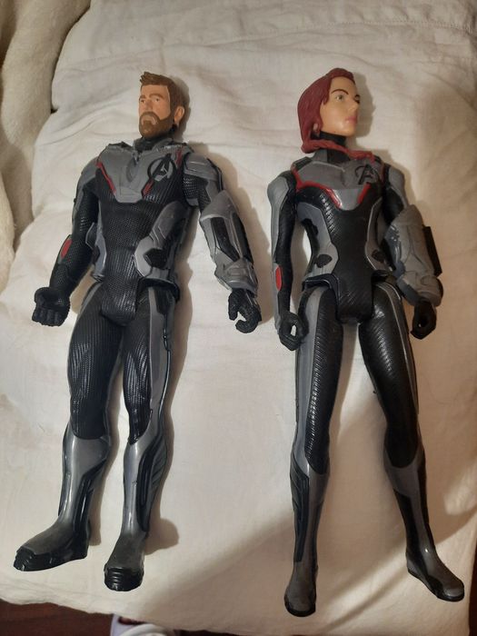 Figures over 30 cm64739772688259120