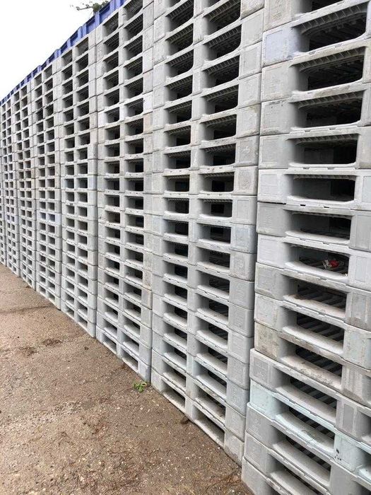 Paleta plastikowa używana H1