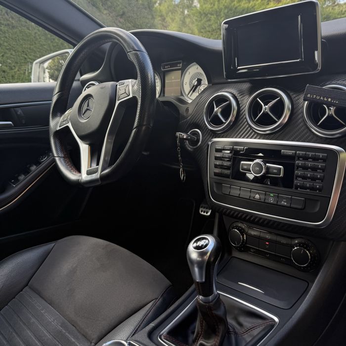 Mercedes A180d AMG ** DESDE 189€ MÊS **