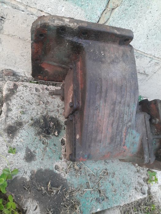 Продам роздатку на трактор