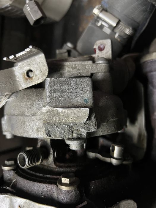 гбц з турбіною до фольцваген гольф 3L 101B 140412 на матор 2.0 дизель.