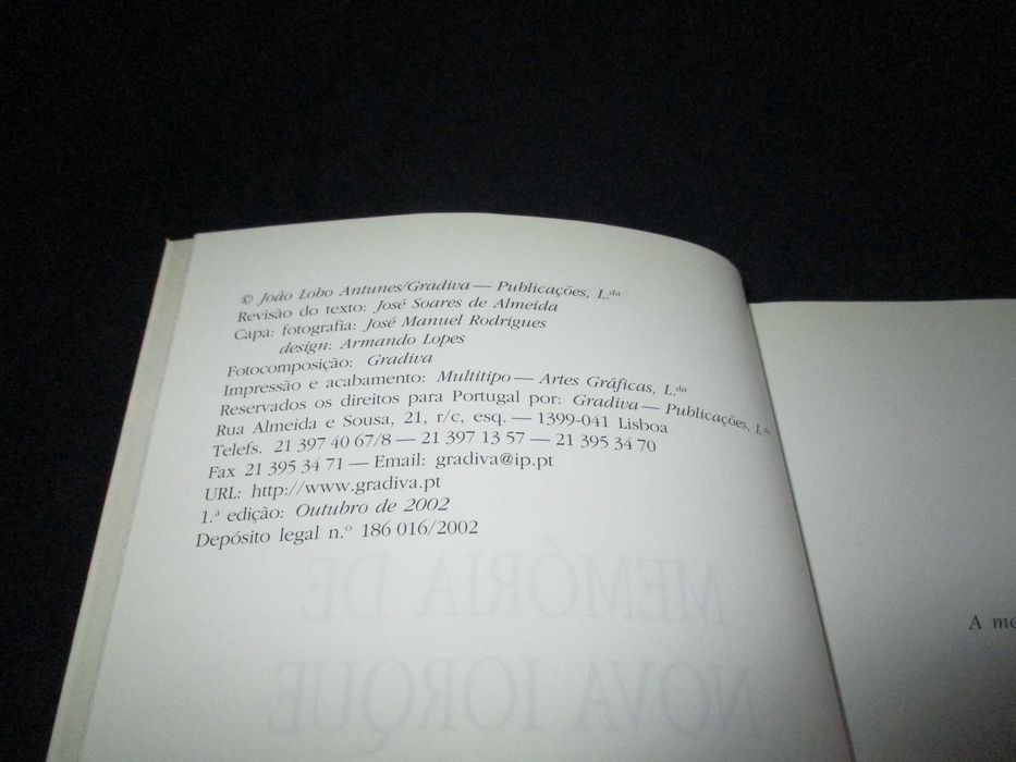 Livro Memória de Nova Iorque e outros ensaios João Lobo Antunes 1ª ed