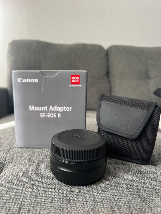 Camera Canon EOS RP + RF 24-105mm F4-7.1 + Adaptador EF-EOS R