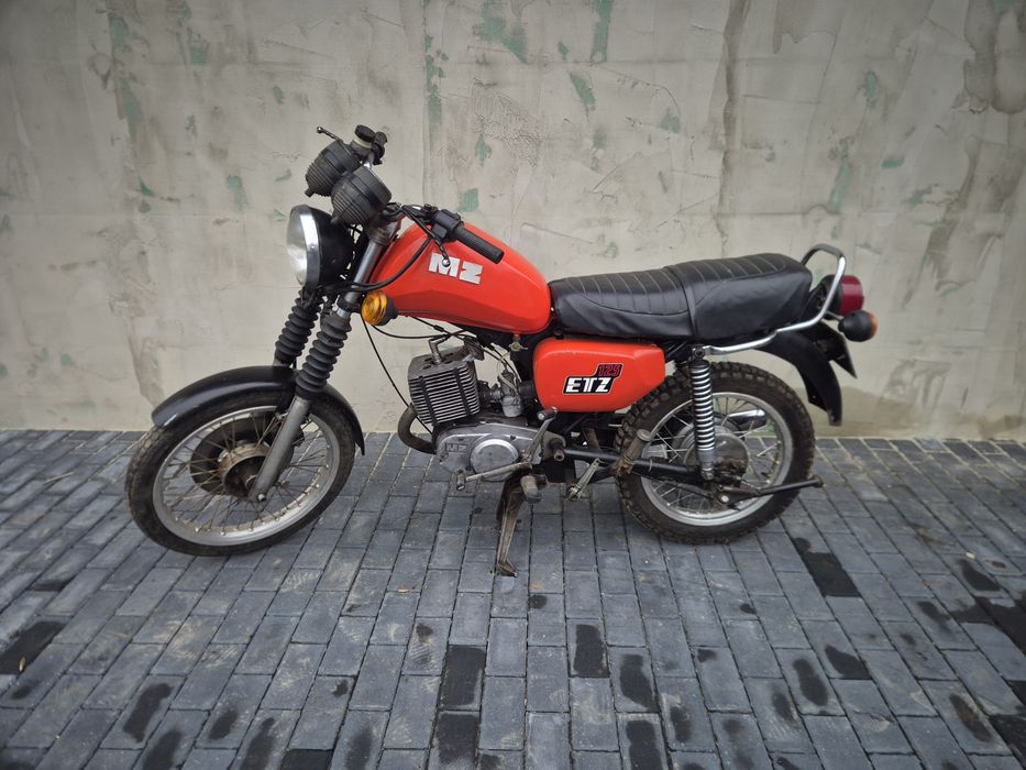 Mz