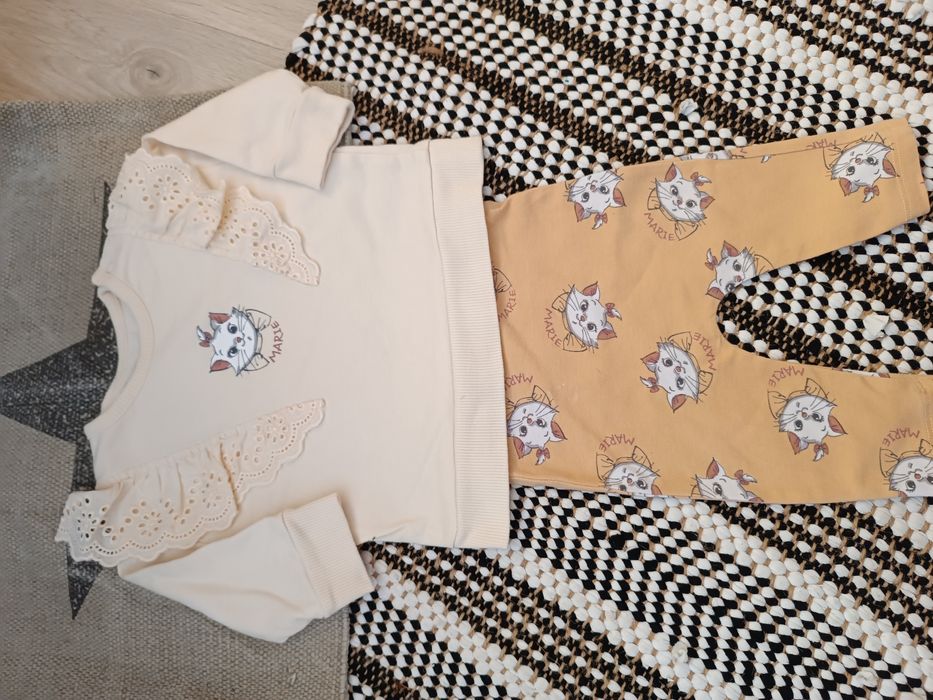 Теплий дитячий одяг