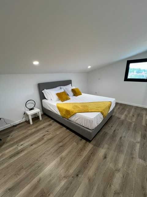 ALUGASE quarto para solteiro