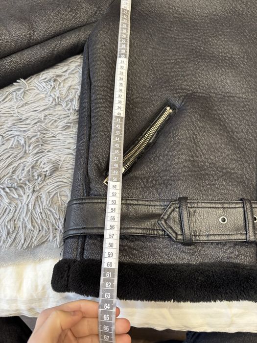 Дублянка від zara. усередині еко-хутро