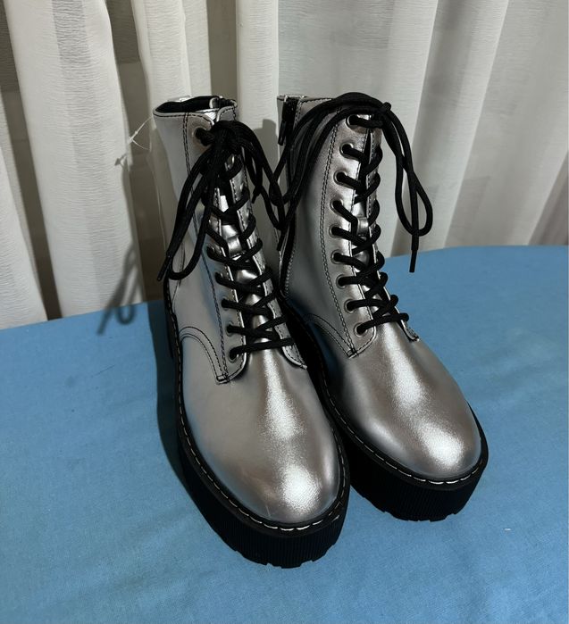 Черевики на платформі H&M