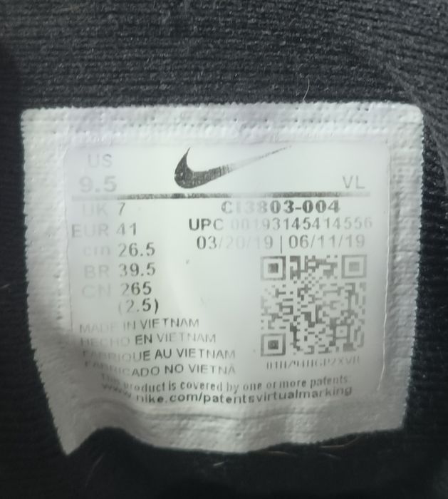 Кросівки спортивні бігові Nike Air Zoom Quest 2 41 розмір