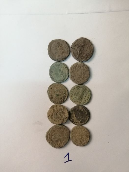 Último Lotes 10 moedas Romanas bronze por limpar