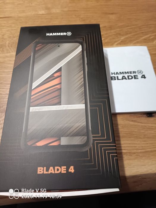 Smartfon Hammer blad4