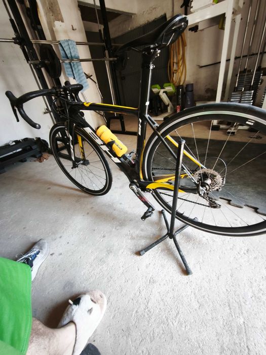 Bicicleta bh g6 em carbono venda ou troca por BTT roda 29 em carbono