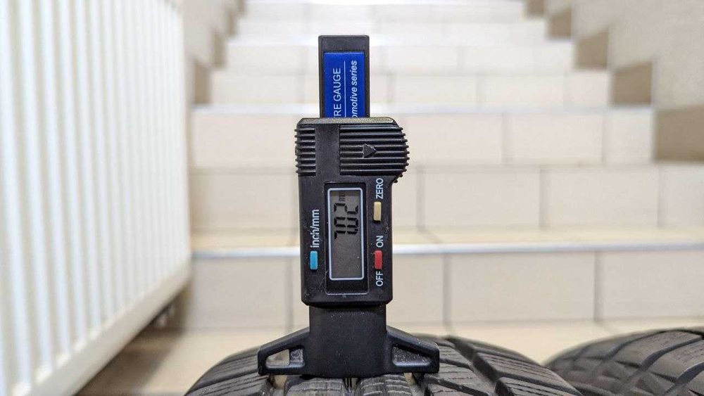 Шини 175/65 R15 84T Yokohama V903