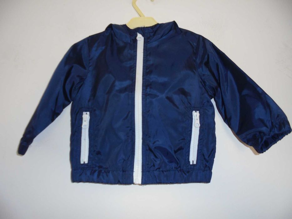 Parka de menino bebé lindo