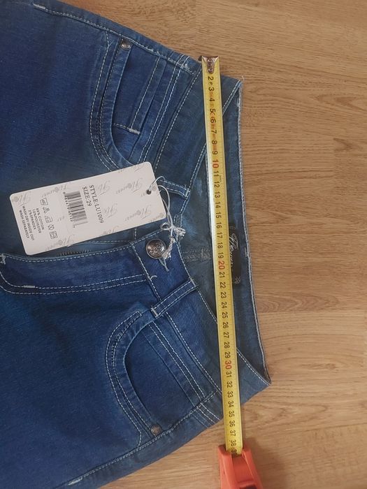 Jeansy  rybaczki nowe W29