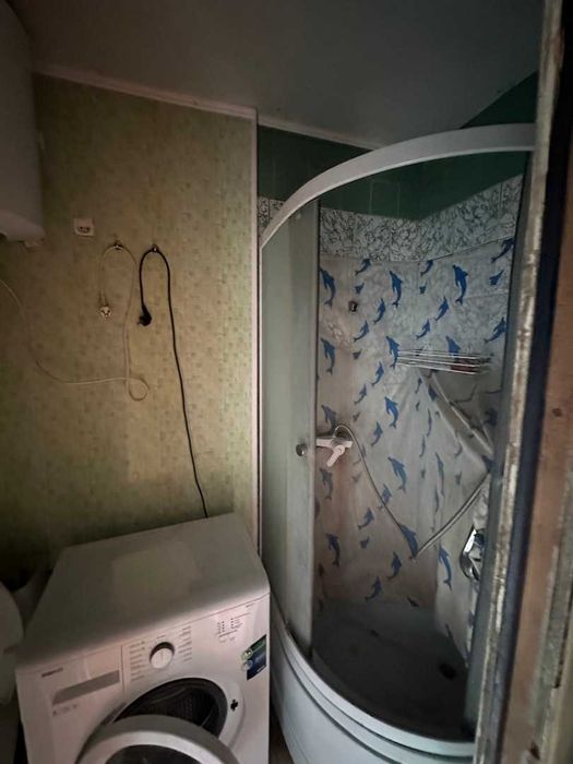 Продам капітальний житловий будинок, 15-20 хв. від метро Індустріальна