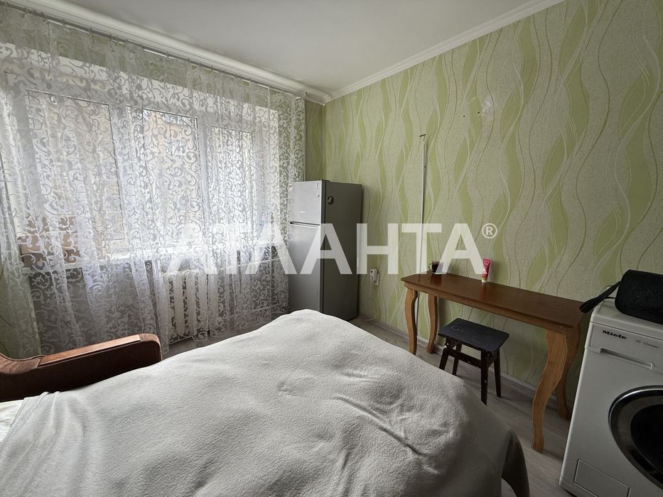 В продаже комната в коммунальной квартире
