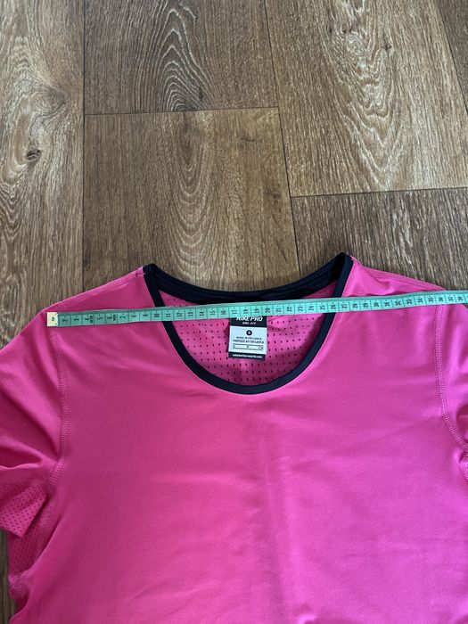 Футболка жіноча для тренувань Nike pro dri fit
