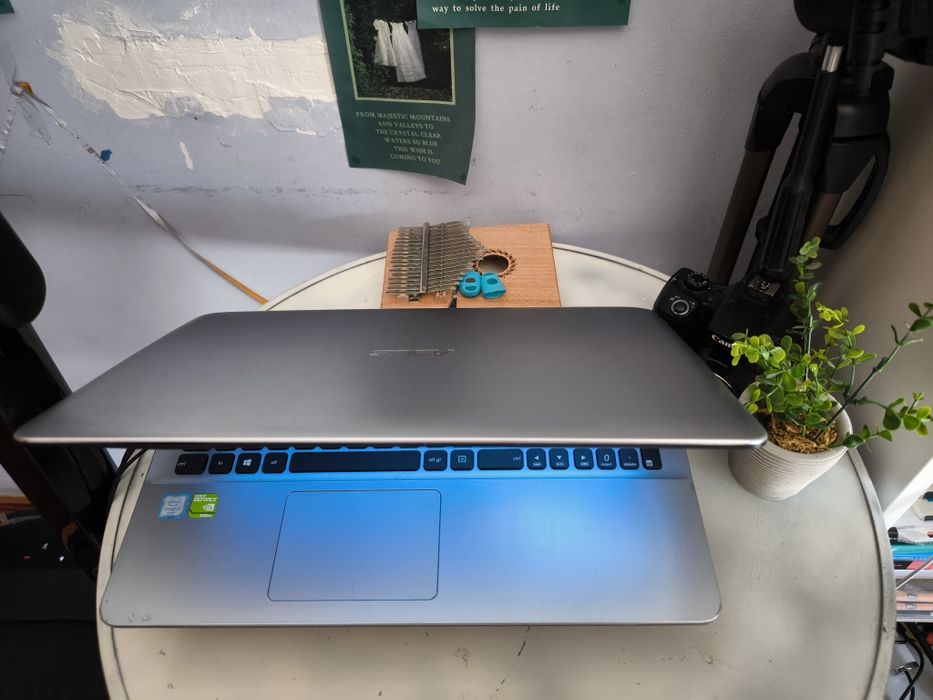 Portátil Gaming i5 6300U | 8GB RAM | UHD + GT 920MX vendo ou troco