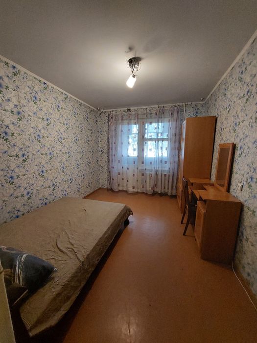 Сдаю 3 комн.кв. Таирова ул.И.Петрова