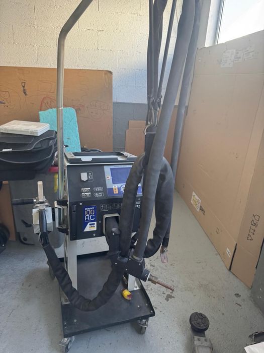 Máquina Profissional GYS GYSPOT 100 R-C – Reparação de Carroçarias