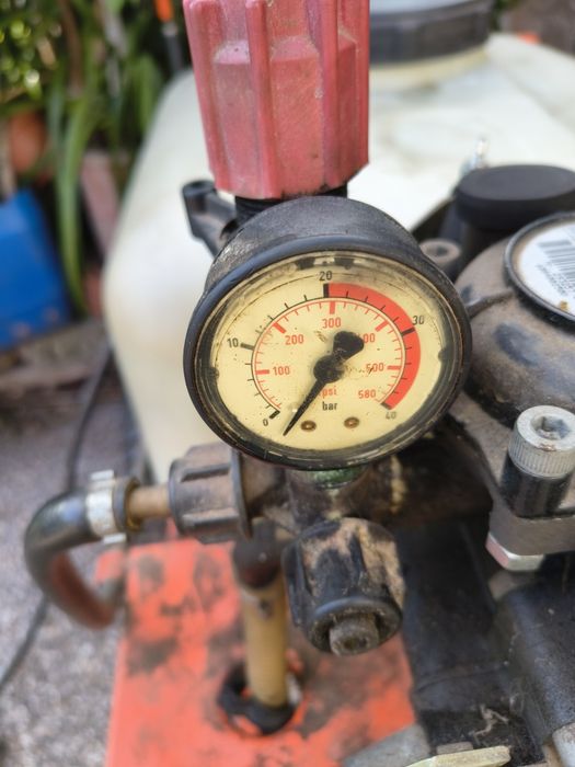 Máquina de Sulfato, eléctrica, 100lts 50mts