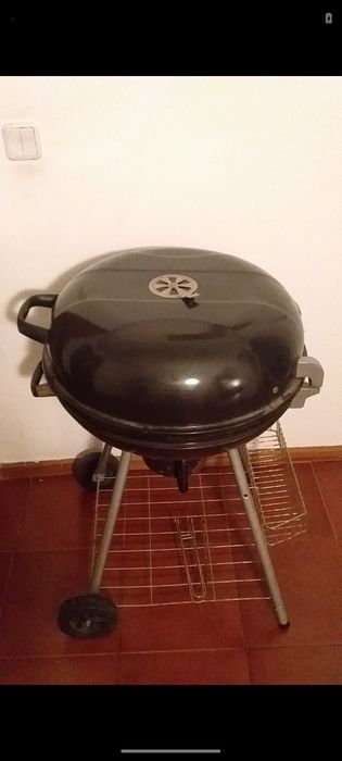 Churrasqueira com rodinha