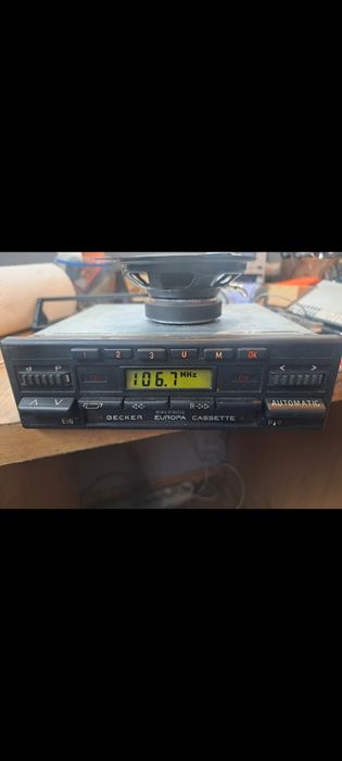 Radio samochodowe Becker Mercedes