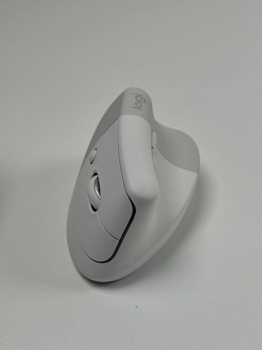Бездротова миша Logitech Lift for Mac White (‎910-006477)