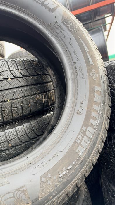 225/65/17 Michelin X-Ice