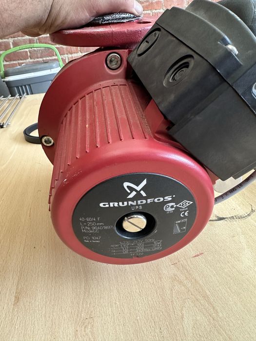 Pompa grundfos  Magna3 40-80 F 220  pompa Grundfos ups 40-60 4F 230v