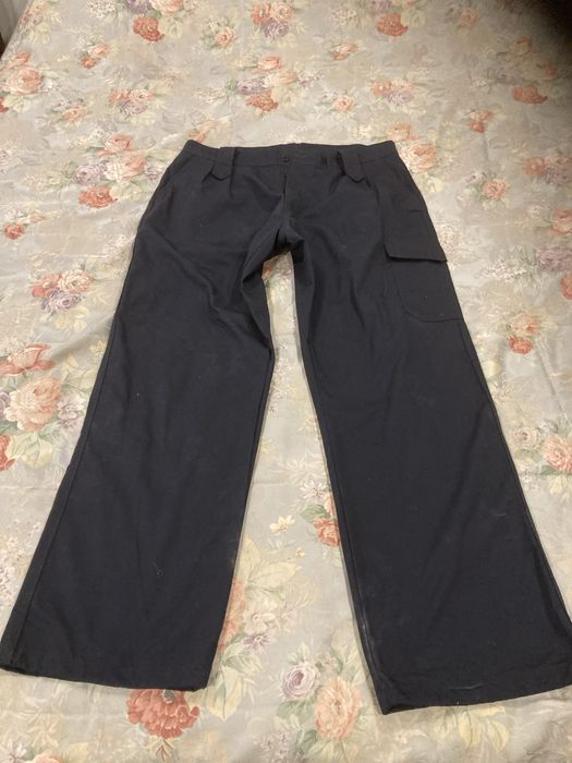 Calças para o trabalho em bom estado