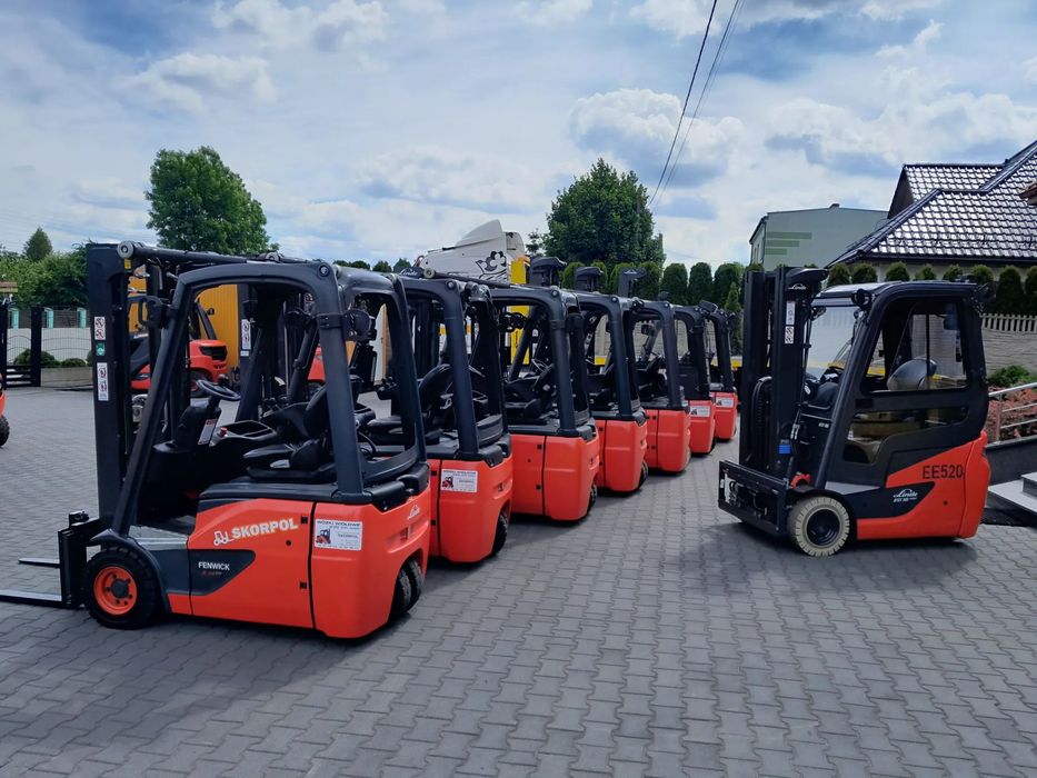 Linde E 14-02  Wózek Widłowy Triplex 1687 Godzin jak Nowy !!!