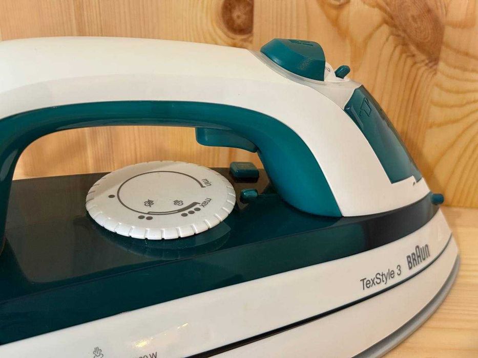 Ferro a vapor BRAUN TexStyle 3 Ceramic