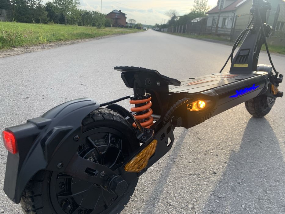 Hulajnoga elektryczna kukirin g2 master