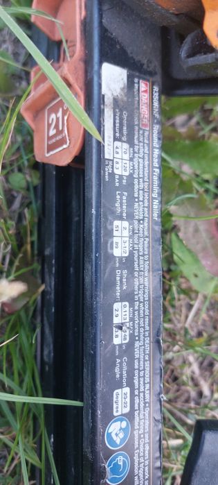 Пістолет пневматичний для забивання цвяхів 50-90мм Ridgid