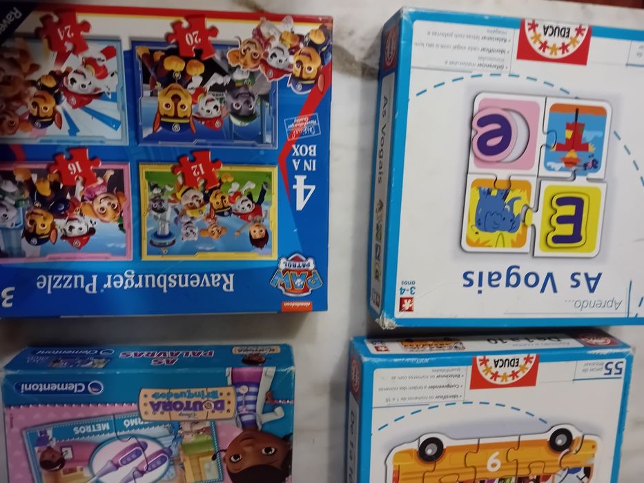Conjunto de 4 Jogos Puzzles/Jogos Diversos Criança